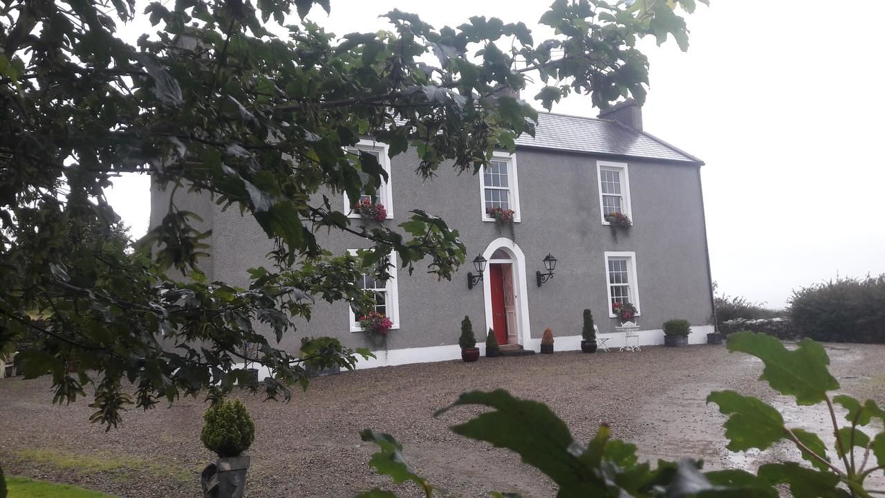 Отели типа «постель и завтрак» Bealkelly Country House Киллало